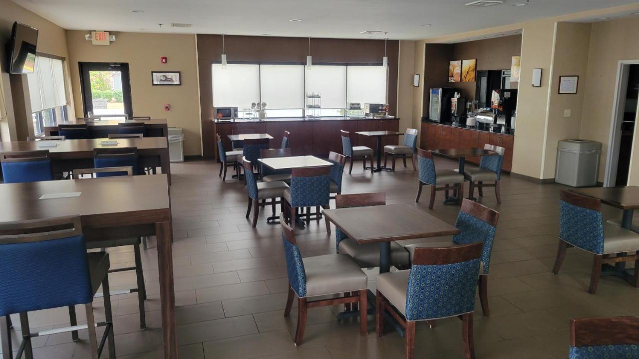 Comfort Suites Macon Exteriér fotografie