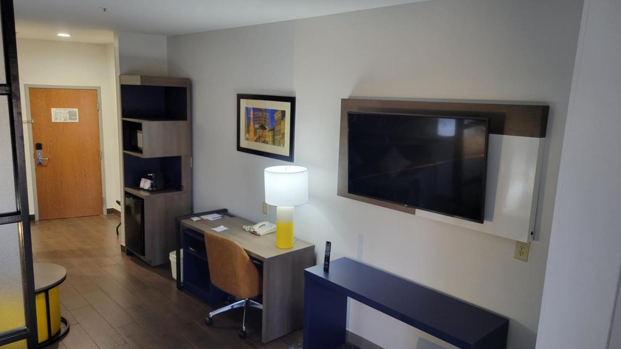 Comfort Suites Macon Exteriér fotografie