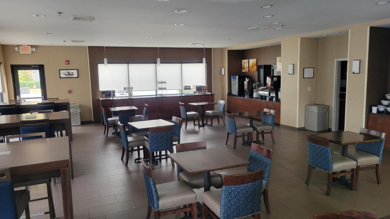 Comfort Suites Macon Exteriér fotografie