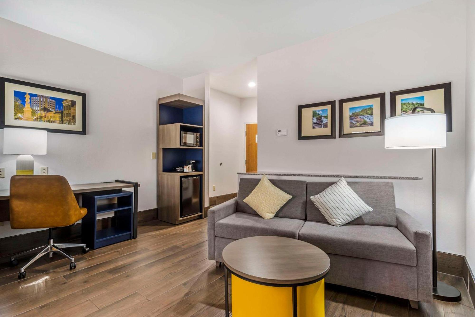 Comfort Suites Macon Exteriér fotografie