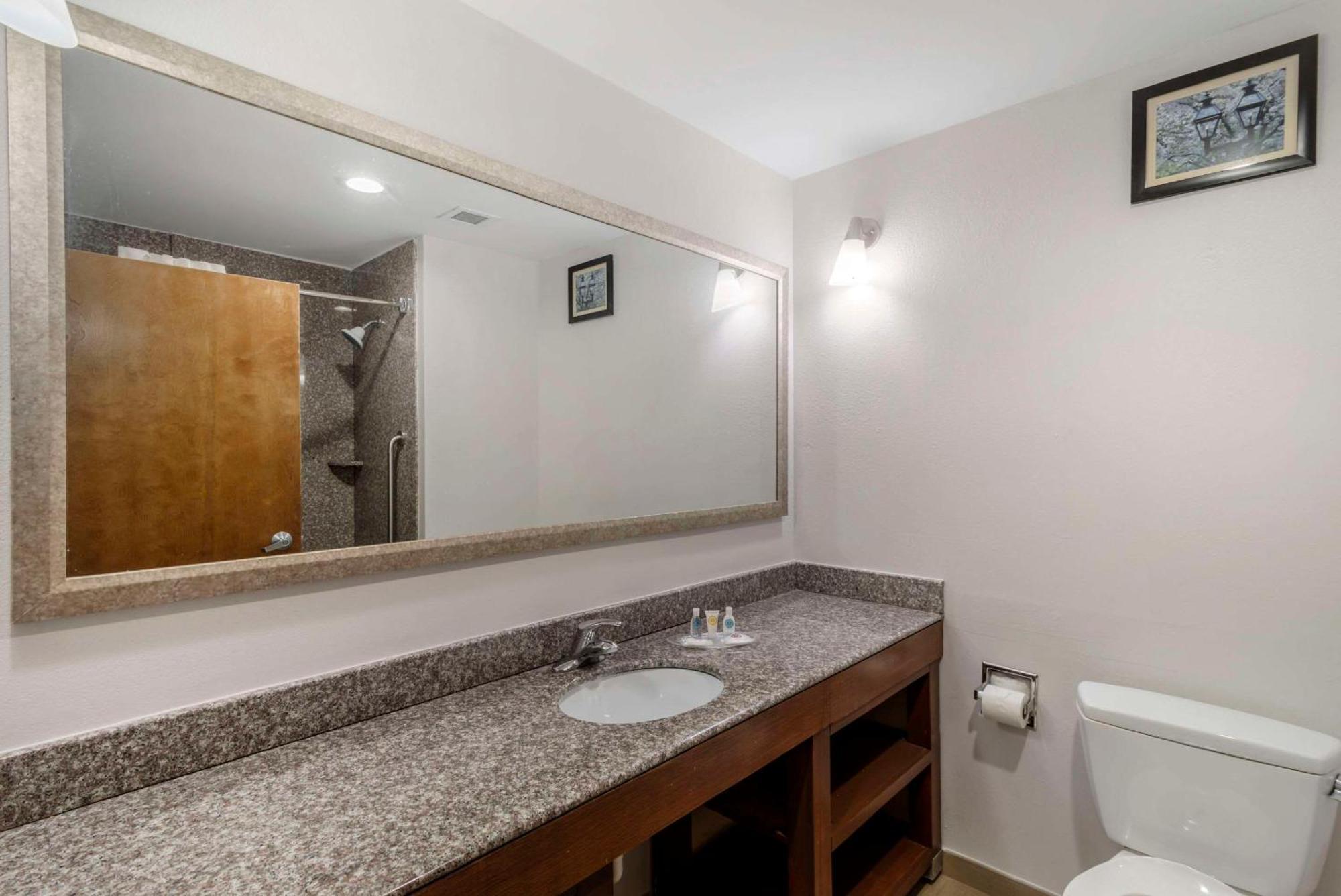 Comfort Suites Macon Exteriér fotografie